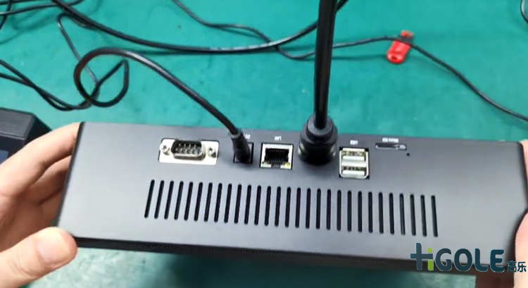 工業(yè)級一體機(jī)